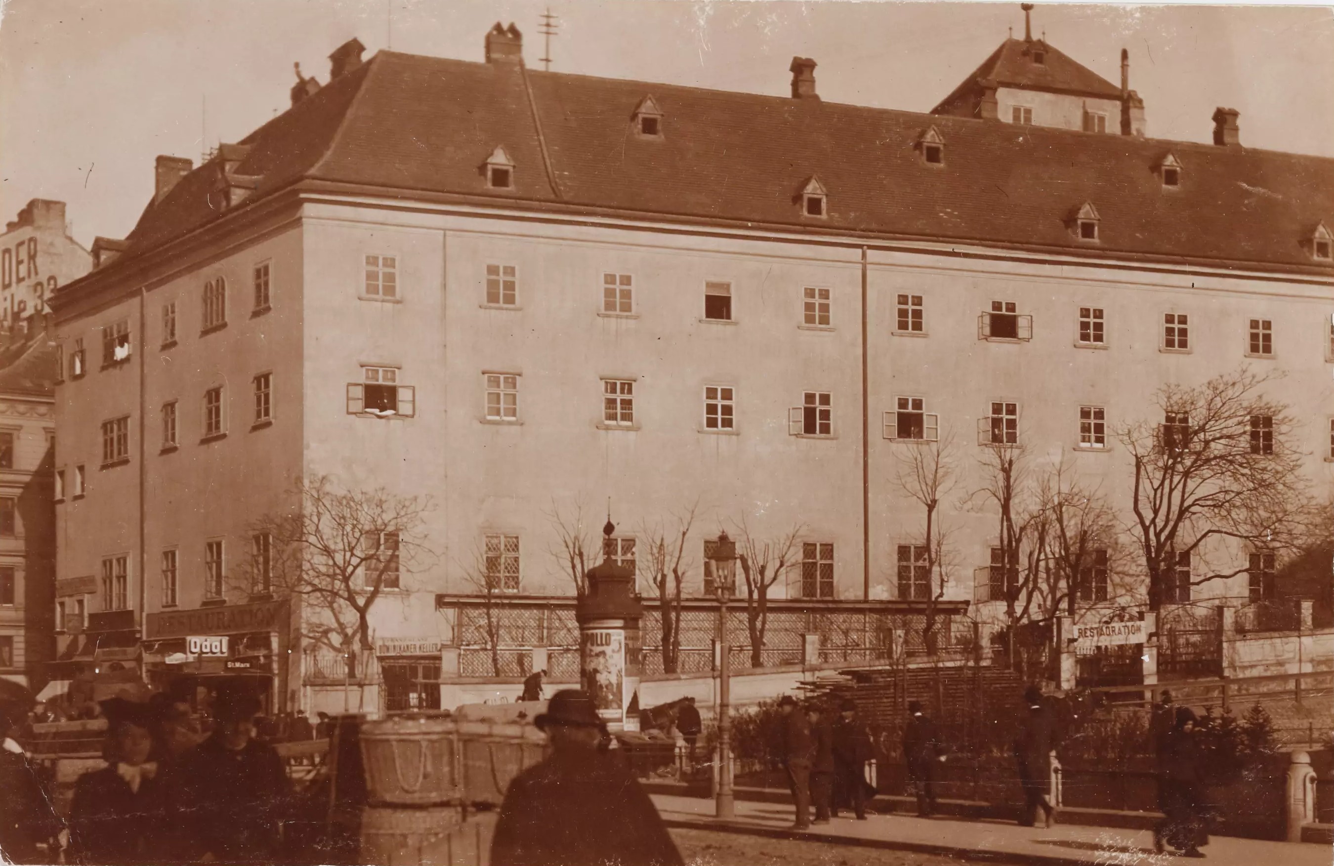 Dominikanerkloster um 1904[8]