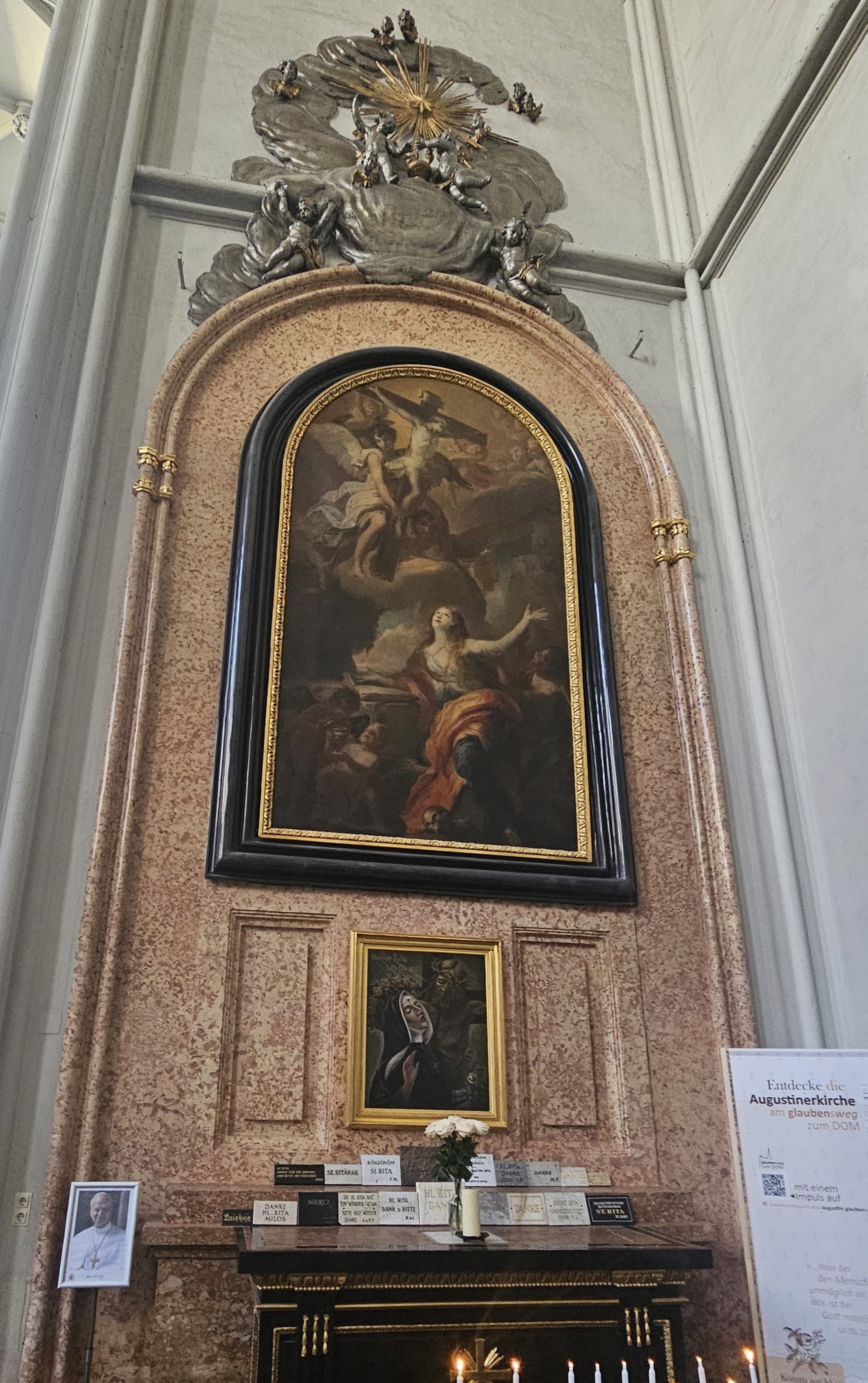 Seitenaltar mit der Vision der hl. Maria Magdalena