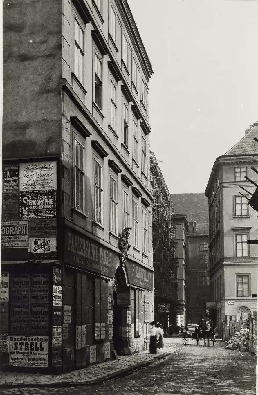 Riemergasse 6 um 1905 [5]