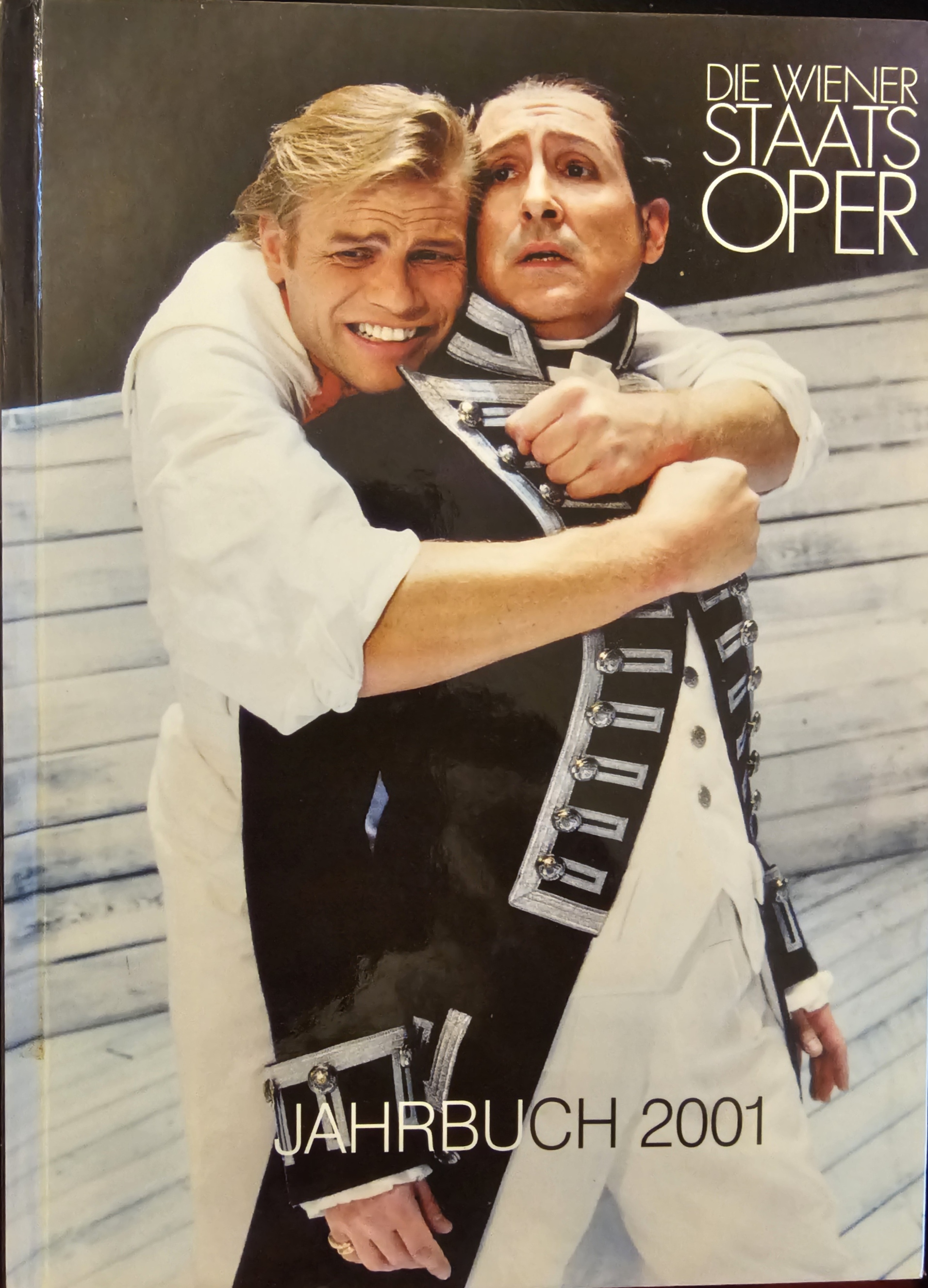 Staatsoper - Jahrbuch 2001.jpg