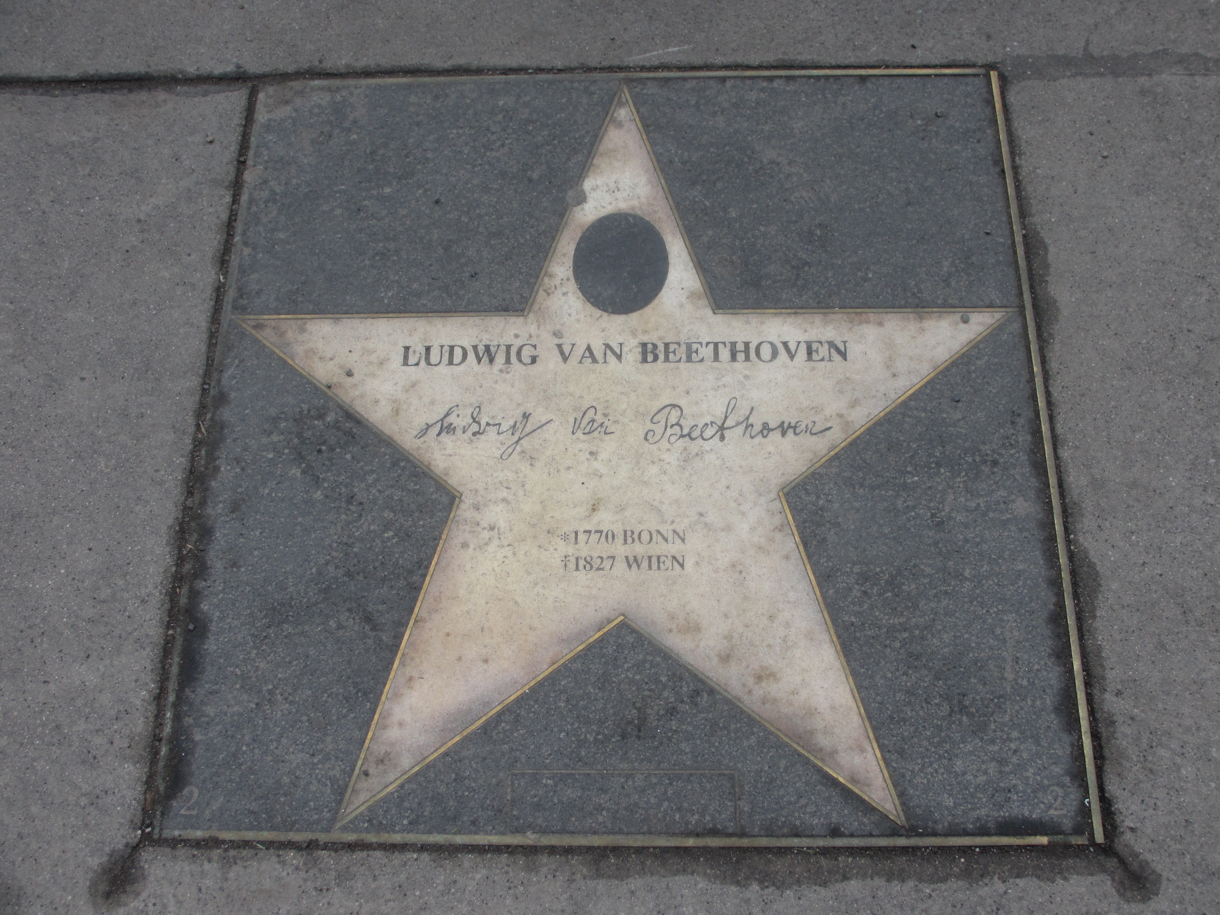 02 Ludwig van Beethoven.jpg