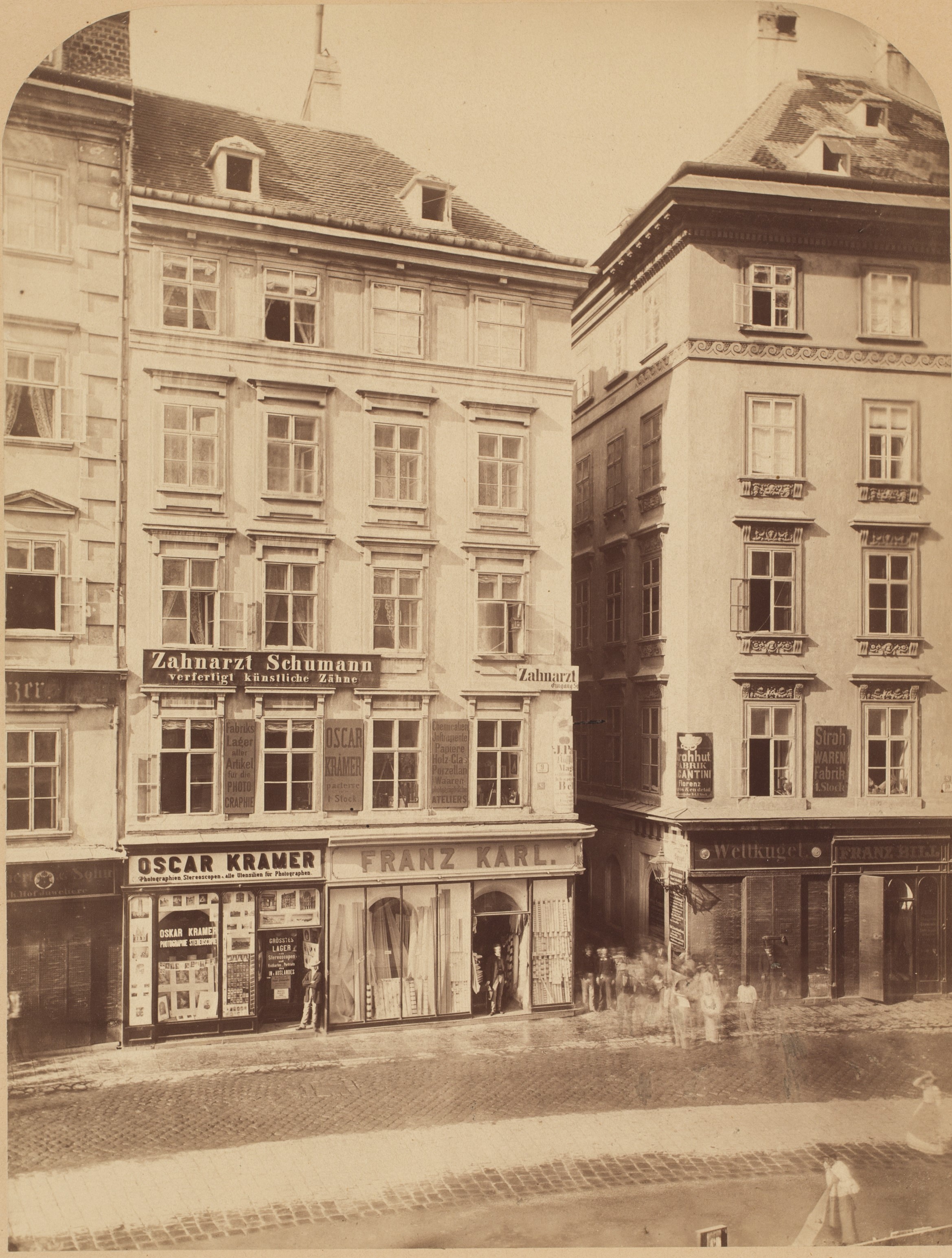 Spiegelgasse 1 und 2, um 1870 [10]