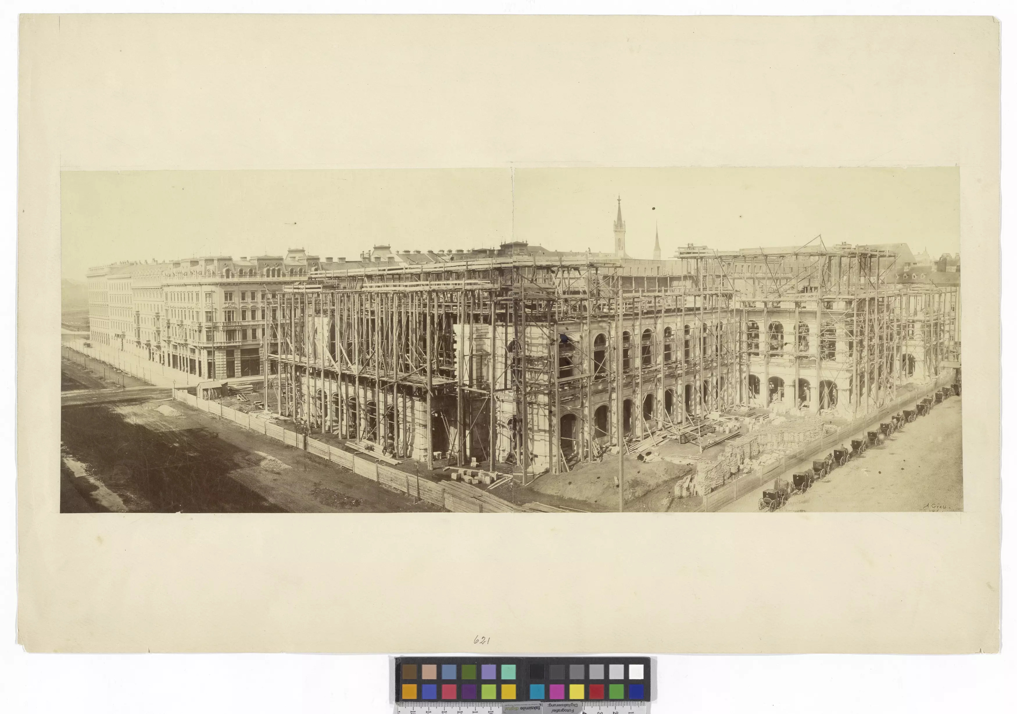 Staatsoper in Bau, 18655 aus der Sicht um 1905 [1]