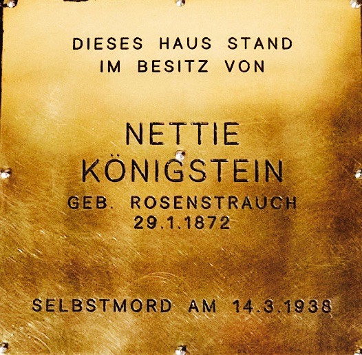 Rathausstr 21 Stein der Erinnerung.jpg