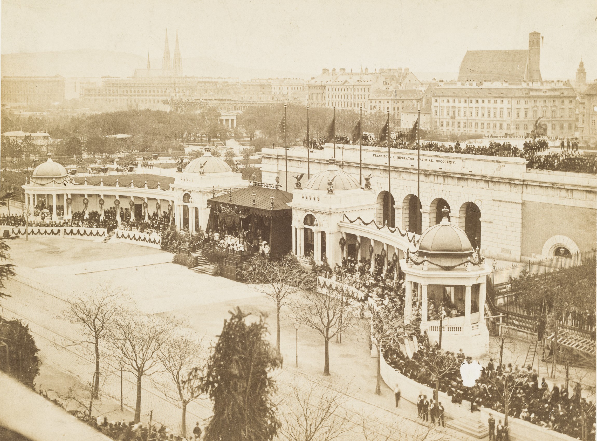 Äußeres Burgtor- Huldigungs-Festzug 1879[7]