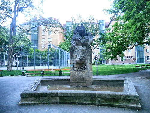 Baerenbrunnen.JPG