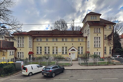 Wien - ehem. Karolinen-Kinderspital.JPG