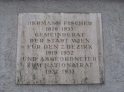 1020 Ybbsstraße 15-21 - Hermann Fischer-Hof - Hermann Fischer-Gedenktafel IMG 7229.jpg