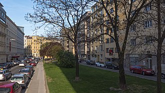 Wien 03 Alma-Mahler-Werfel-Park a.jpg