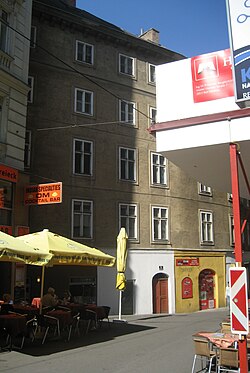 Haus-Rabensteig 3-01.jpg