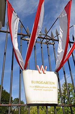 Tafel der Aktion „Wien – Eine Stadt stellt sich vor“ Burggarten